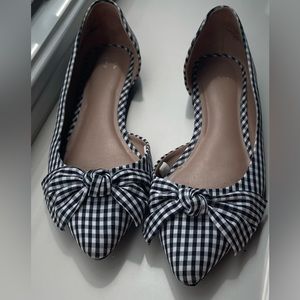 a new day flats size 8.5